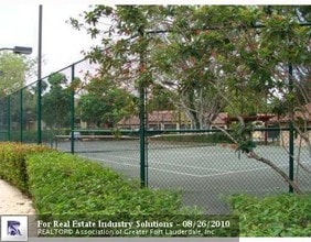 Palm Aire Gardens in Pompano Beach, FL - Building Photo - Building Photo