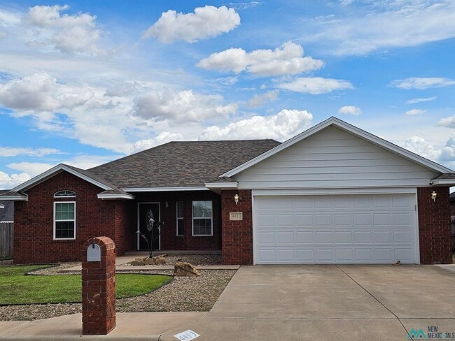 property at 4413 Sandstone Dr