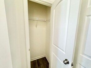 7058 Duncan Acres Dr in Belmont, NC - Building Photo - Building Photo