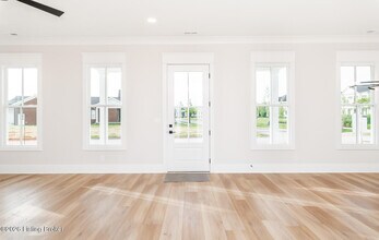 6100 Passionflower Dr in Prospect, KY - Building Photo - Building Photo