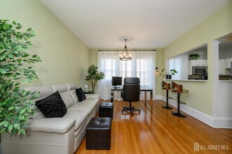 55 Randolph Pl in Orange, NJ - Building Photo - Building Photo