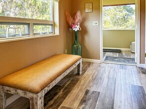 262 Mantle Rd in Sequim, WA - Building Photo - Building Photo