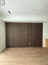 886 Byron Ave in Ottawa, ON - Building Photo - Building Photo