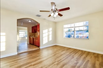 4850 San Pablo Pl in Tampa, FL - Building Photo - Building Photo