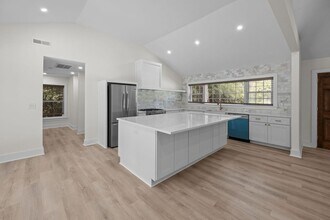 920 Julia St in Charleston, SC - Building Photo - Building Photo