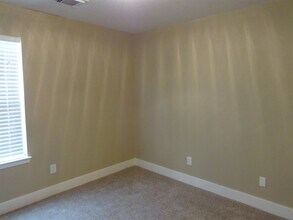 19715 Hidden Shadow Ln in Cypress, TX - Foto de edificio - Building Photo