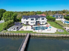 190 Curtis Rd in Woodmere, NY - Building Photo