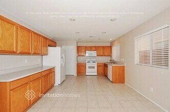 1405 Dream Bridge Dr in Las Vegas, NV - Building Photo - Building Photo