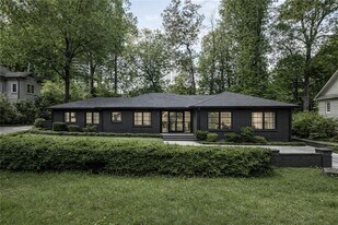 757 Old Ivy Rd NE in Atlanta, GA - Building Photo