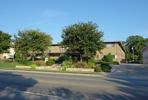 Upper E - Driftwood (OLD) Apartments