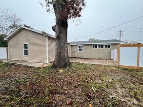 801 S Houston Lake Rd in Warner Robins, GA - Building Photo - Building Photo