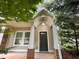 125 Hobson Ave in Athens, GA - Building Photo