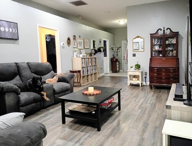 3726 Longleaf Forest Ln in Jacksonville, FL - Building Photo - Building Photo