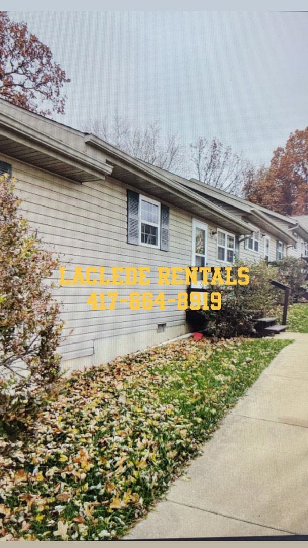 property at 579 S Krudwig Ave