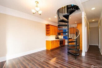 205 Bonview St in San Francisco, CA - Building Photo - Building Photo