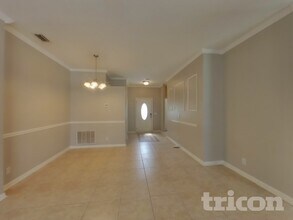 18315 Brookpark Dr in Tampa, FL - Building Photo - Building Photo