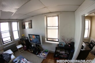 63 Fellsway W in Medford, MA - Building Photo - Building Photo