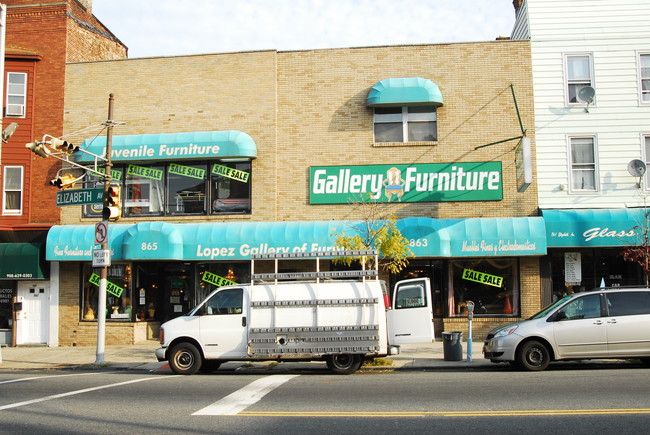 863 Elizabeth Ave in Elizabeth, NJ - Foto de edificio - Building Photo