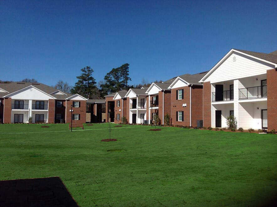 Bradberry Pointe in Alexander City, AL - Building Photo