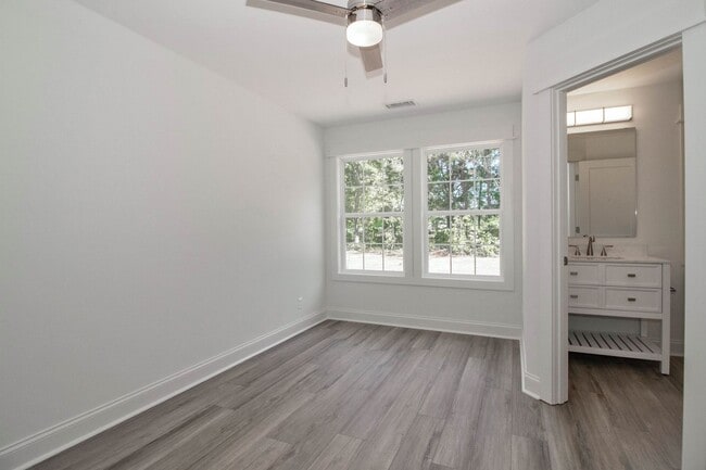 7670 Keistlers Store Road in Lake Norman of Catawba, NC - Building Photo - Building Photo