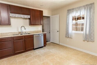 3705 Persimmon Rd in Hope Mills, NC - Building Photo - Building Photo