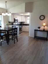908 Sea Cliff Way in Oceanside, CA - Building Photo - Building Photo