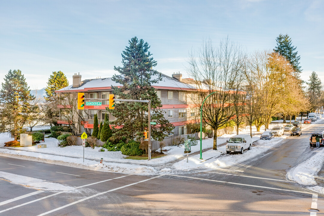 Maple Glade in Burnaby, BC - Building Photo