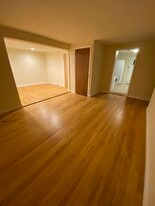 300 Main St, Unit 2 in Chatham, NJ - Building Photo