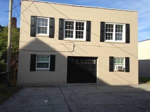 704 10th Ave in Huntington, WV - Building Photo - Building Photo