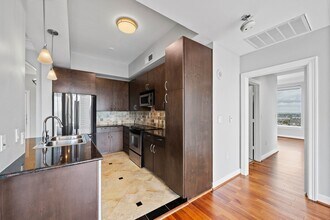 3333 Allen Pkwy in Houston, TX - Building Photo - Building Photo