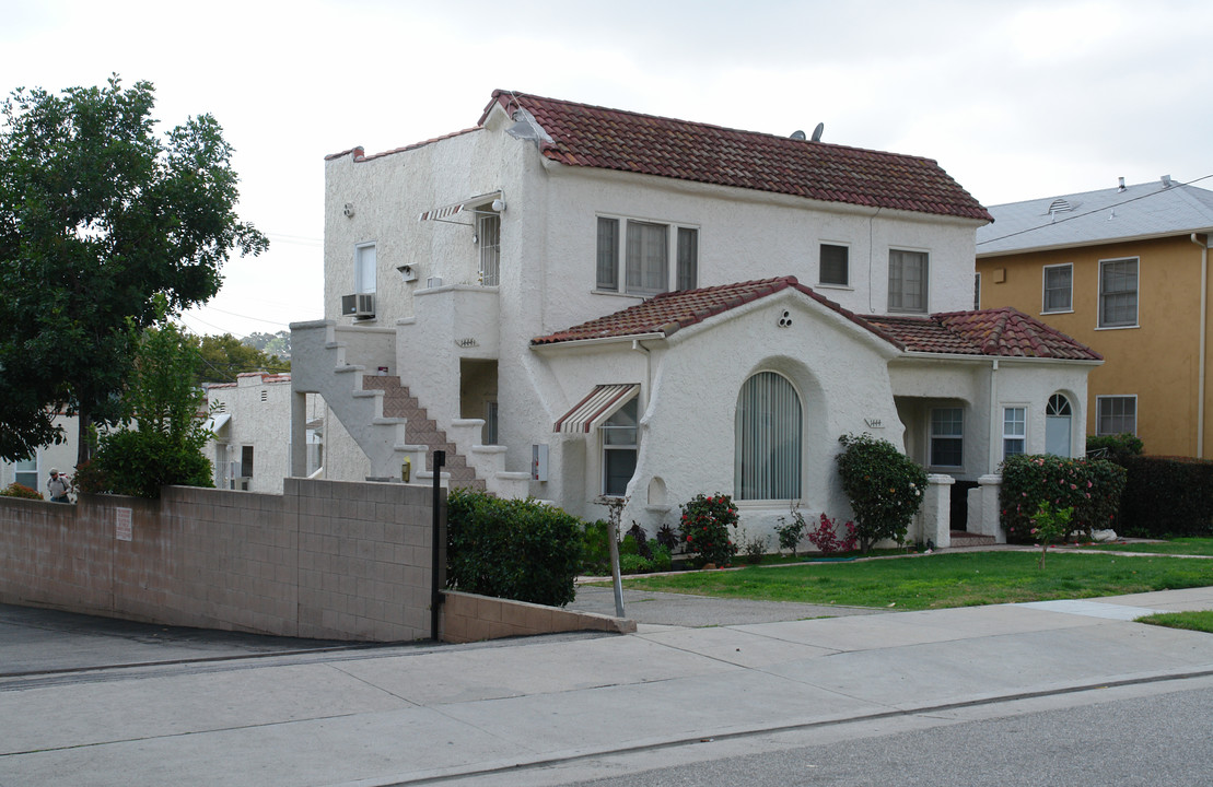 Dixon in Glendale, CA - Building Photo