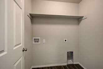 440 Fox Den Dr in Newcastle, OK - Building Photo - Building Photo