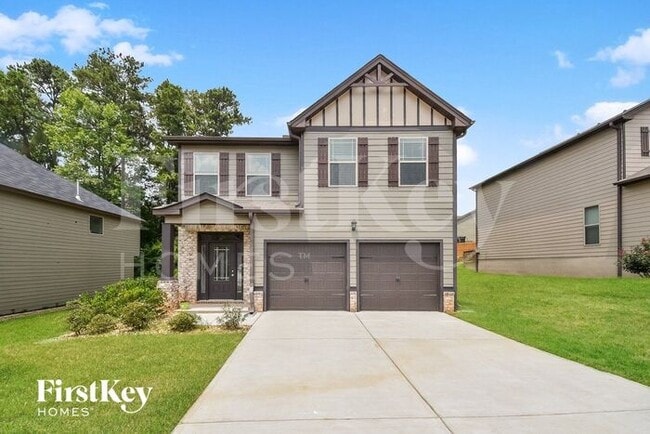 property at 896 Mcduffie Cir
