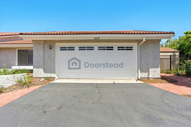 609 Hoover Ct in San Dimas, CA - Building Photo - Building Photo