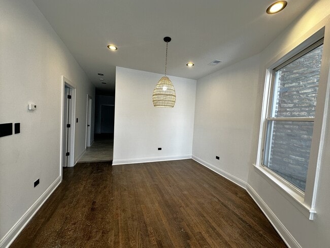 1911 S Ridgeway Ave in Chicago, IL - Building Photo - Building Photo