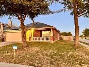 3420 Crisoforo Dr in Denton, TX - Building Photo - Building Photo