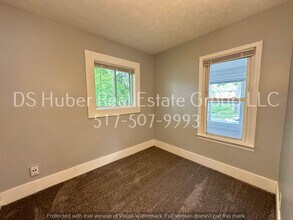 1138 Porter St in Lansing, MI - Building Photo - Building Photo