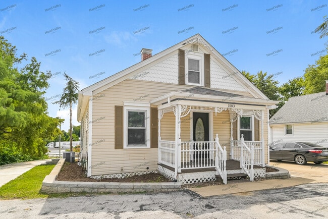 1503 Boone's Lick Rd
