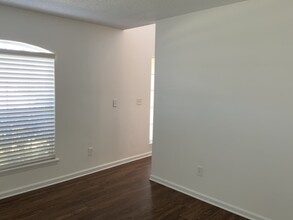 10959 Darlington Oak Ct in Jacksonville, FL - Building Photo - Building Photo