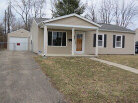 2664 Shelly Dr in Columbus, OH - Building Photo