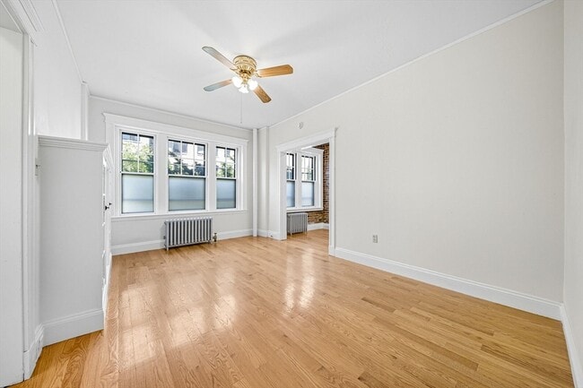 4 Crawford St in Cambridge, MA - Building Photo - Building Photo