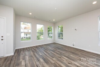 2550 Lydia Ave in Charlotte, NC - Building Photo - Building Photo