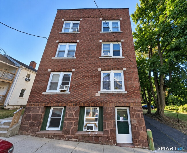property at 40 Green St