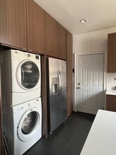 2856 N Racine Ave in Chicago, IL - Building Photo - Building Photo