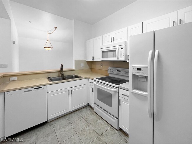 property at 15417 Bellamar Cir