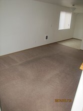 8314 SE Yamhill St-Unit -3 in Portland, OR - Building Photo - Building Photo