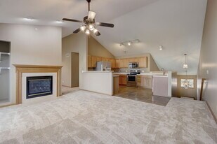 1222 Bergmann Dr in Stillwater, MN - Building Photo