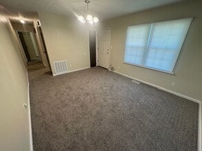 231 Niles St in Lagrange, GA - Foto de edificio - Building Photo