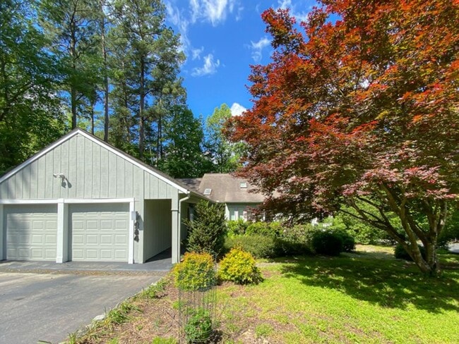 284 Claymoor in Pittsboro, NC - Building Photo - Building Photo