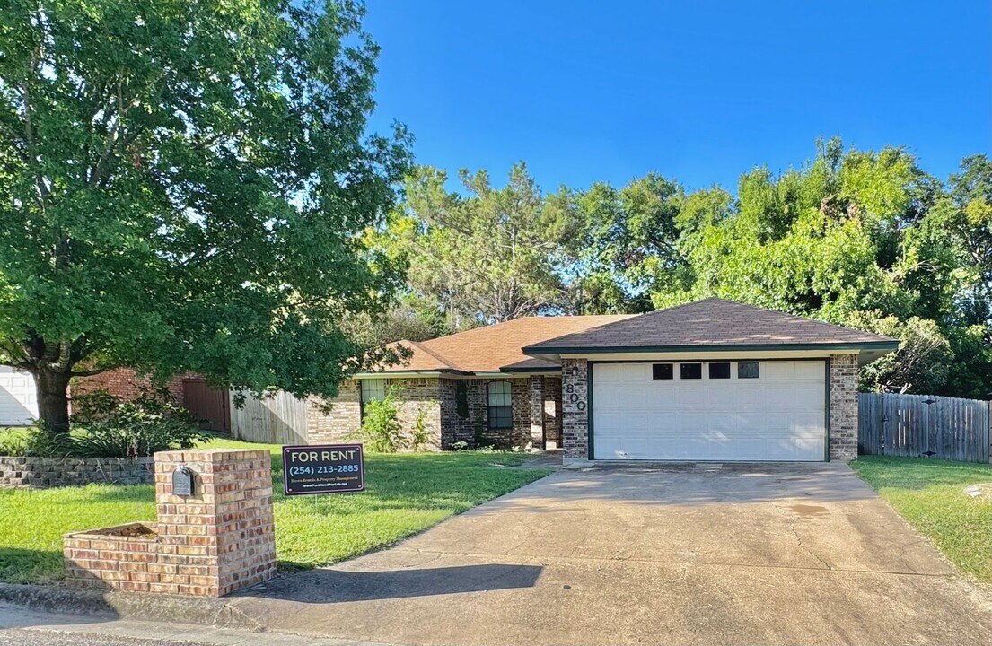 1800 Fox Trail in Harker Heights, TX - Building Photo